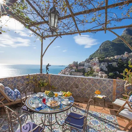 Holiday home 2 Bedroom Near Rada Positano