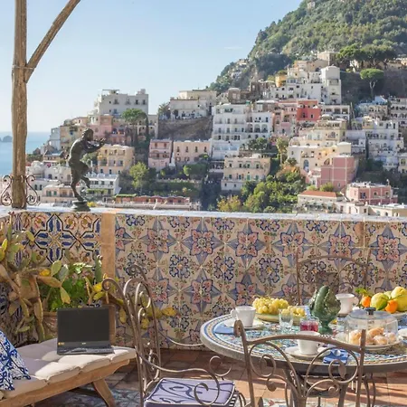 2 Bedroom Near Rada * Positano