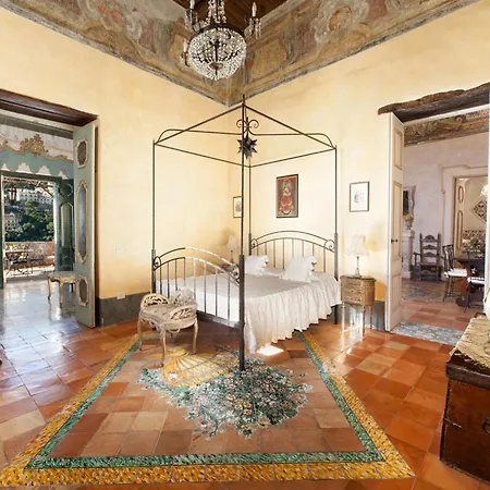 2 Bedroom Near Rada Holiday home Positano
