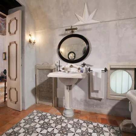 2 Bedroom Near Rada Positano